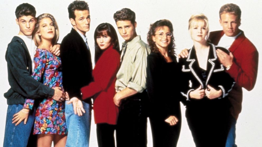 PHOTO: The cast of Beverly Hills 90210.