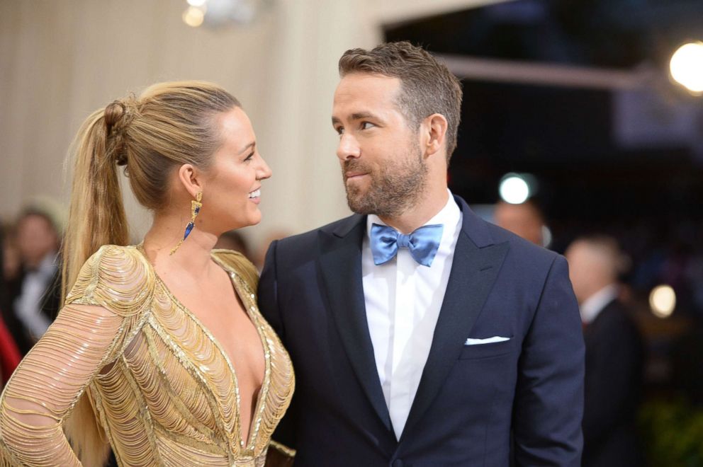 PHOTO: Blake Lively and Ryan Reynolds attend the "Rei Kawakubo/Comme des Garcons: Art Of The In-Between" Costume Institute Gala at Metropolitan Museum of Art in New York City, May 1, 2017.