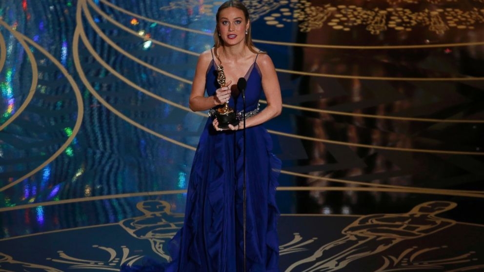 PHOTO:Brie Larson accepts the Oscar for Best Actress for her role in "Room" at the 88th Academy Awards in Hollywood, Calif., Feb. 28, 2016.   