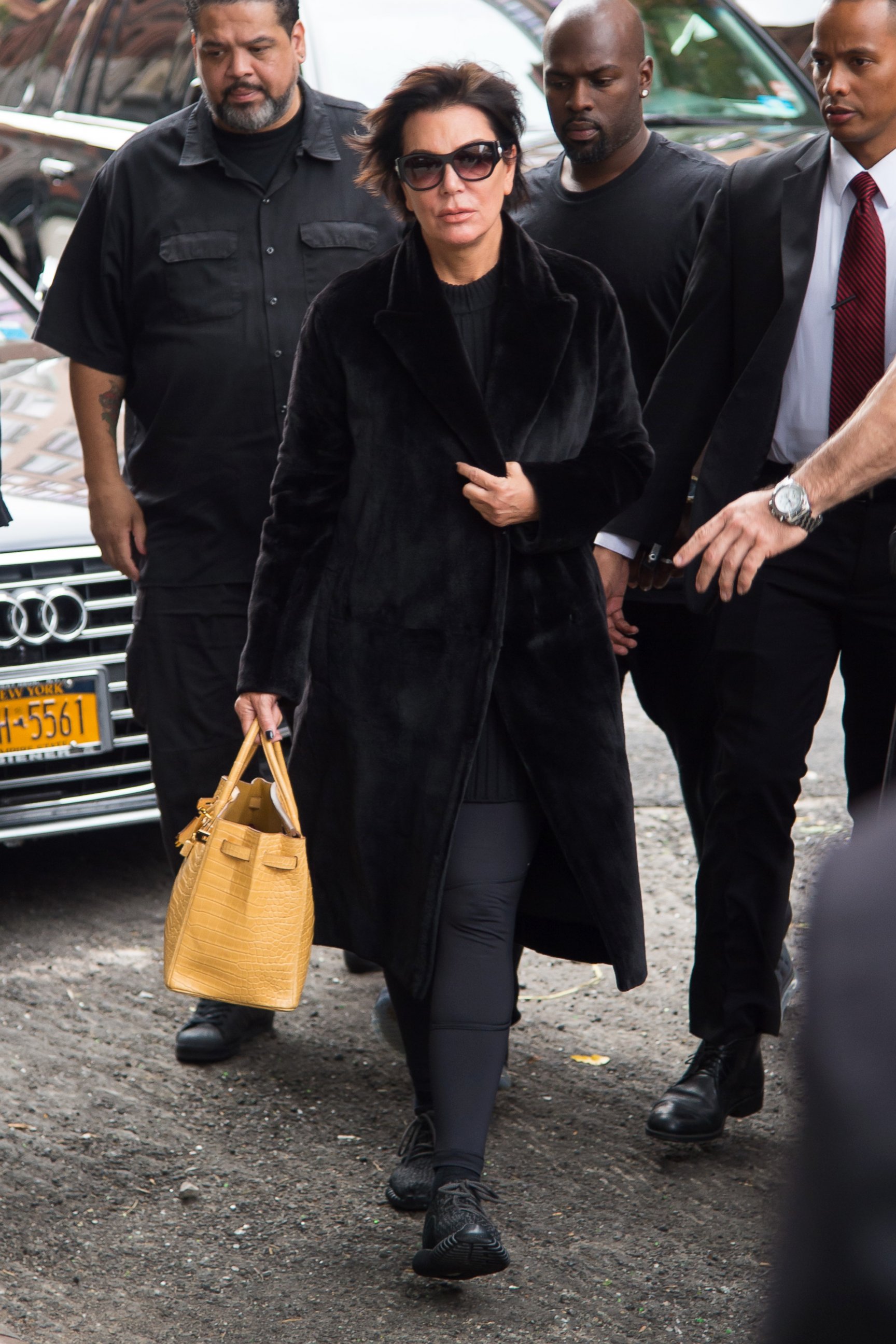 PHOTO: Kris Jenner is seen at her daughter Kim Kardashian's home in New York the day after Kim was robbed at gunpoint in Paris, Oct. 3, 2016. 
