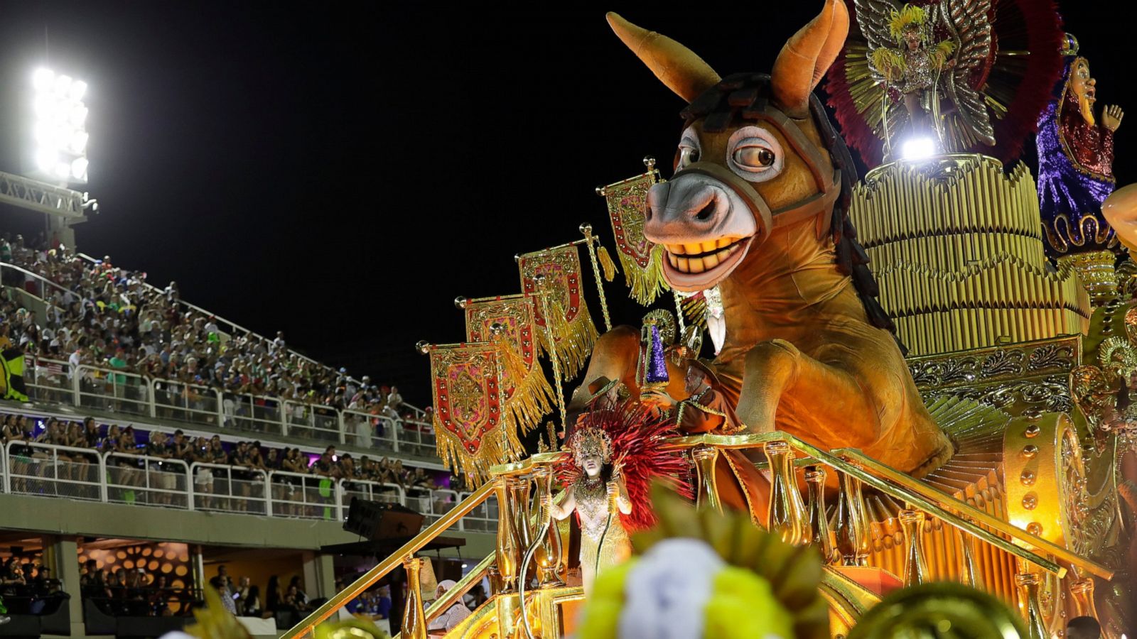 Brazilian Politicians Avoid Carnival As They Become Targets Abc News