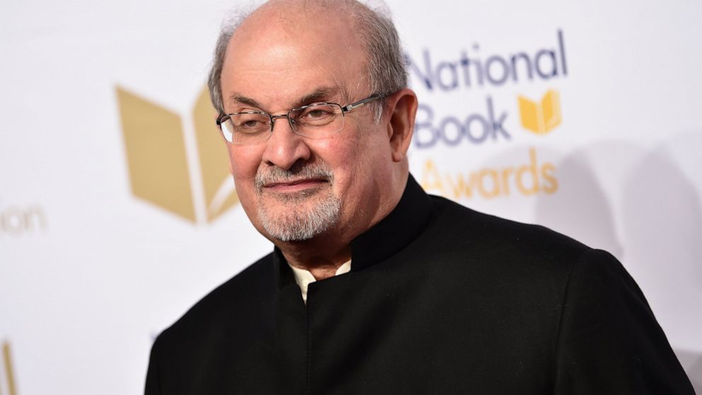 Rapport: Salman Rushdie vit, mais perd l’usage de ses yeux et de ses mains
