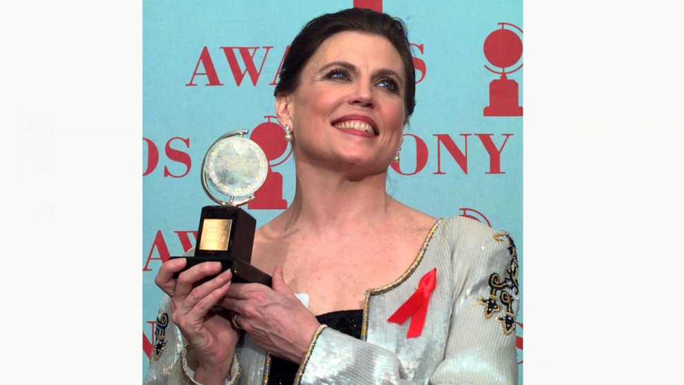 Tony Winning Choreographer Actress Ann Reinking Dies At 71 Abc News