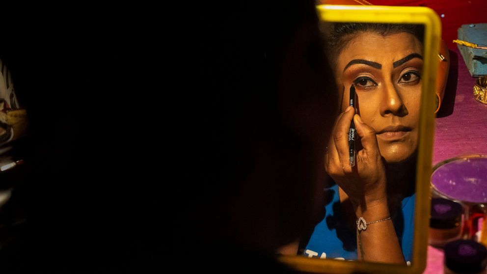 AP Photos: Pandemic-hit theater back in India's northeast