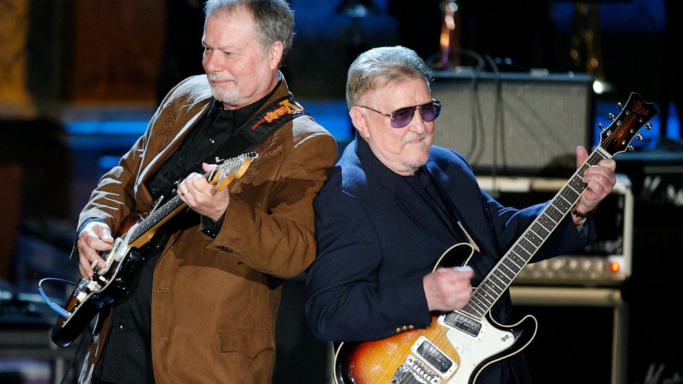 Don Wilson, guitarist with The Ventures, dies at 88 Don Wilson, guitarist with The Ventures, dies at 88