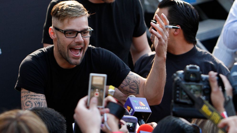 Court closes restraining order case against Ricky Martin