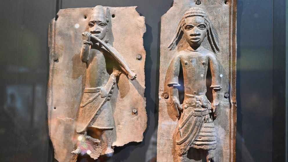 Unterzeichnung eines Abkommens zwischen Deutschland und Nigeria über die Rückgabe des bronzezeitlichen Benin