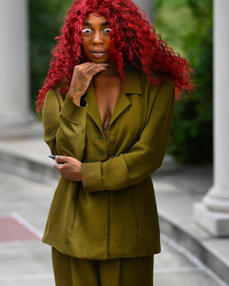 Ap Exclusive R Kelly S Daughter Says Music Saved My Life Abc