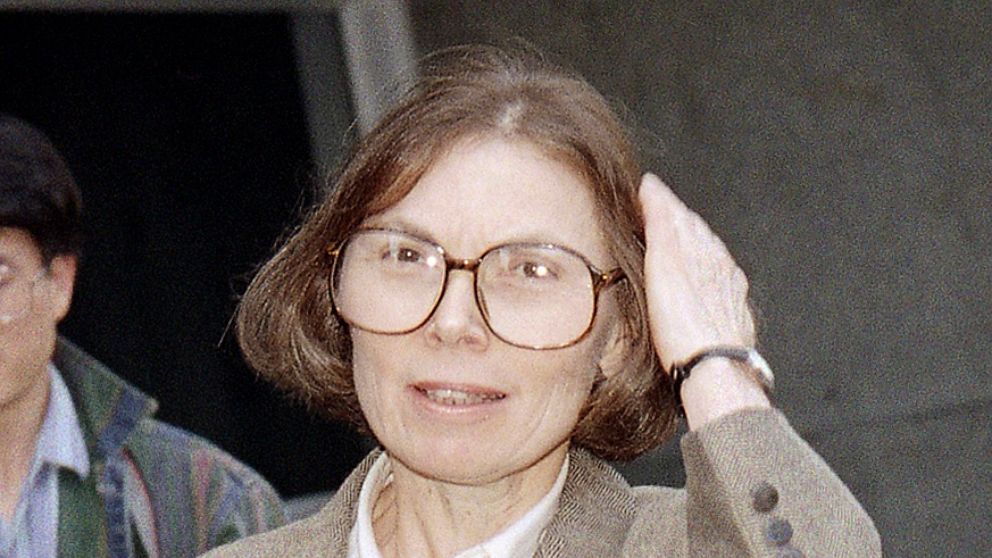 Janet Malcolm, provocative author-journalist, dies at 86