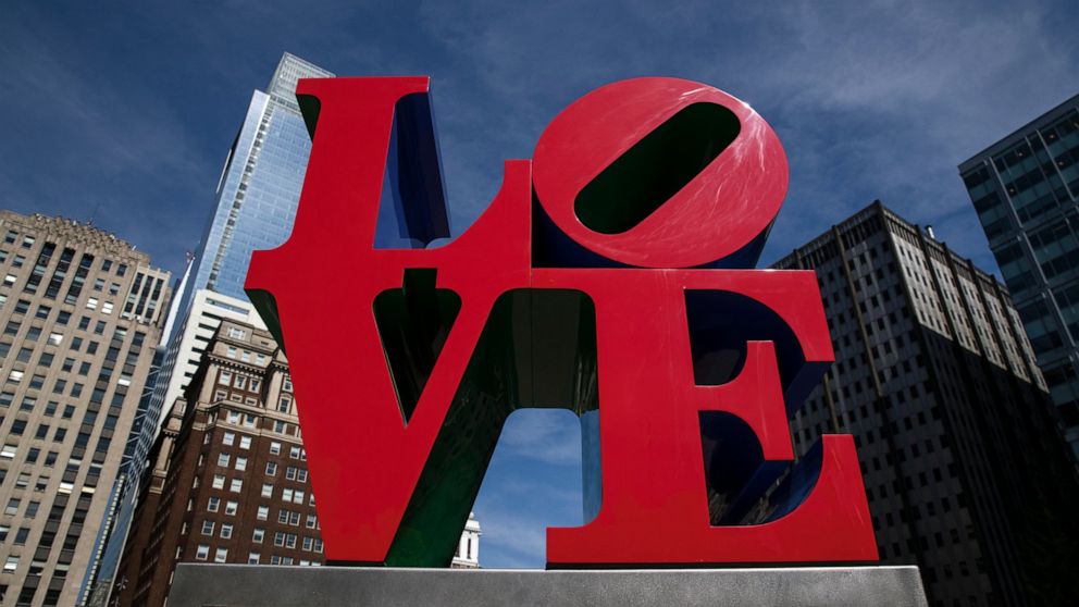 AG settles claim over fees paid by Robert Indiana's estate