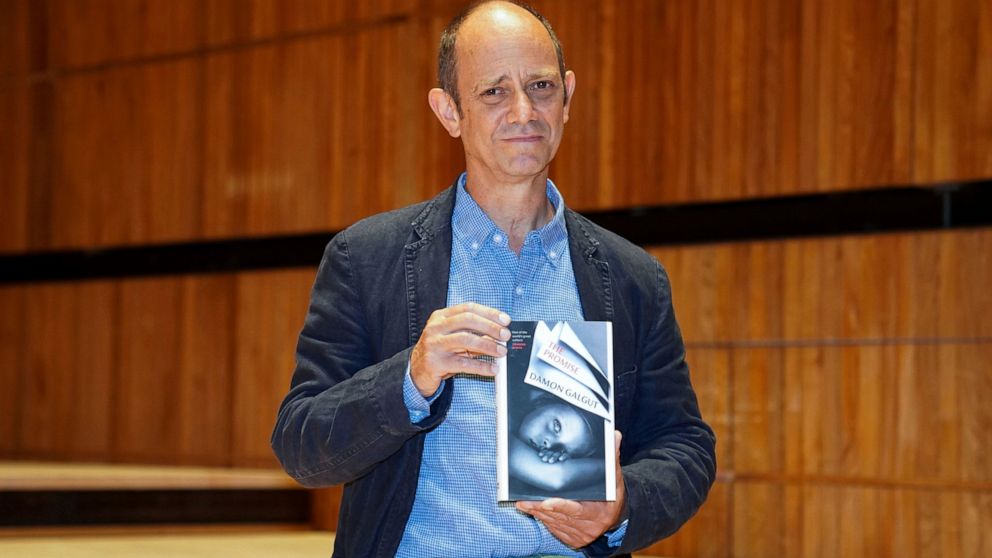 S African Damon Galgut wins Booker Prize for 'The Promise'