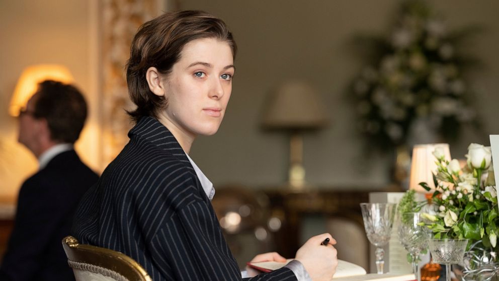 In 'The Souvenir Part II," a human-scaled epic concludes