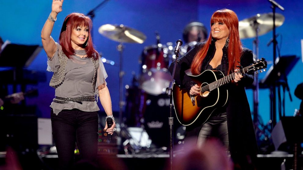 Judds, Ray Charles to be inducted into Country Hall of Fame