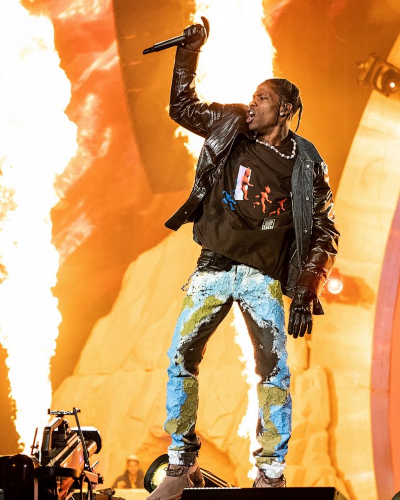 Travis Scott Concerts Fun Filled High Energy But Chaotic Abc News