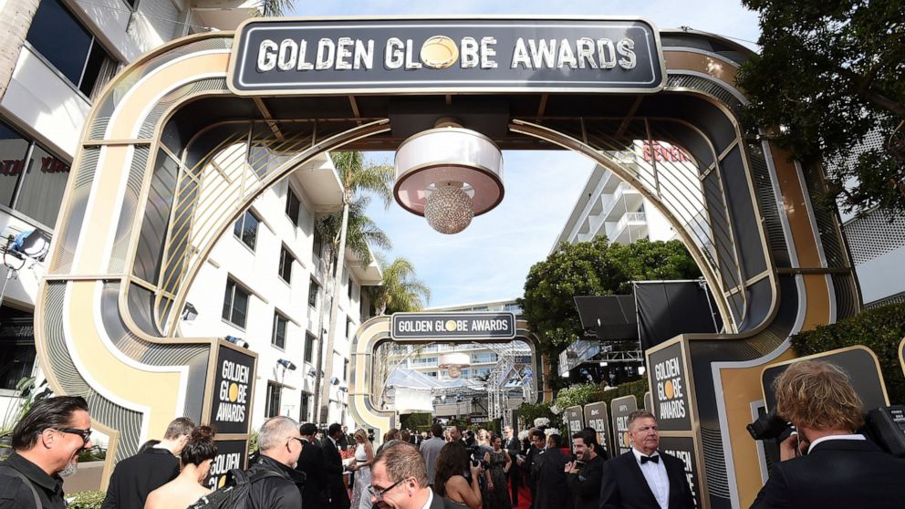 The Latest: First stars begin arriving on Globes red carpet thumbnail
