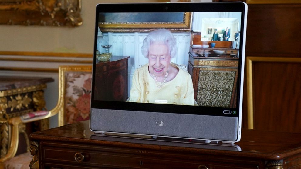UK monarch holds 1st virtual audience since rest period