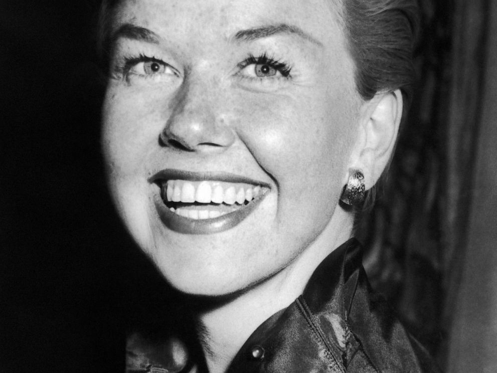 Doris Day Actress Who Honed Wholesome Image Dies At 97 Abc News