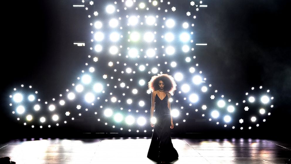 Celine brings rock music element into Hollywood fashion show