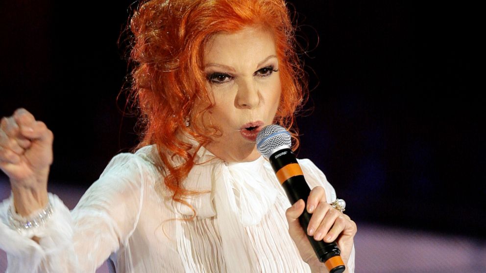‘Invincibile’: Milva, l’amata cantante italiana, muore all’età di 81 anni