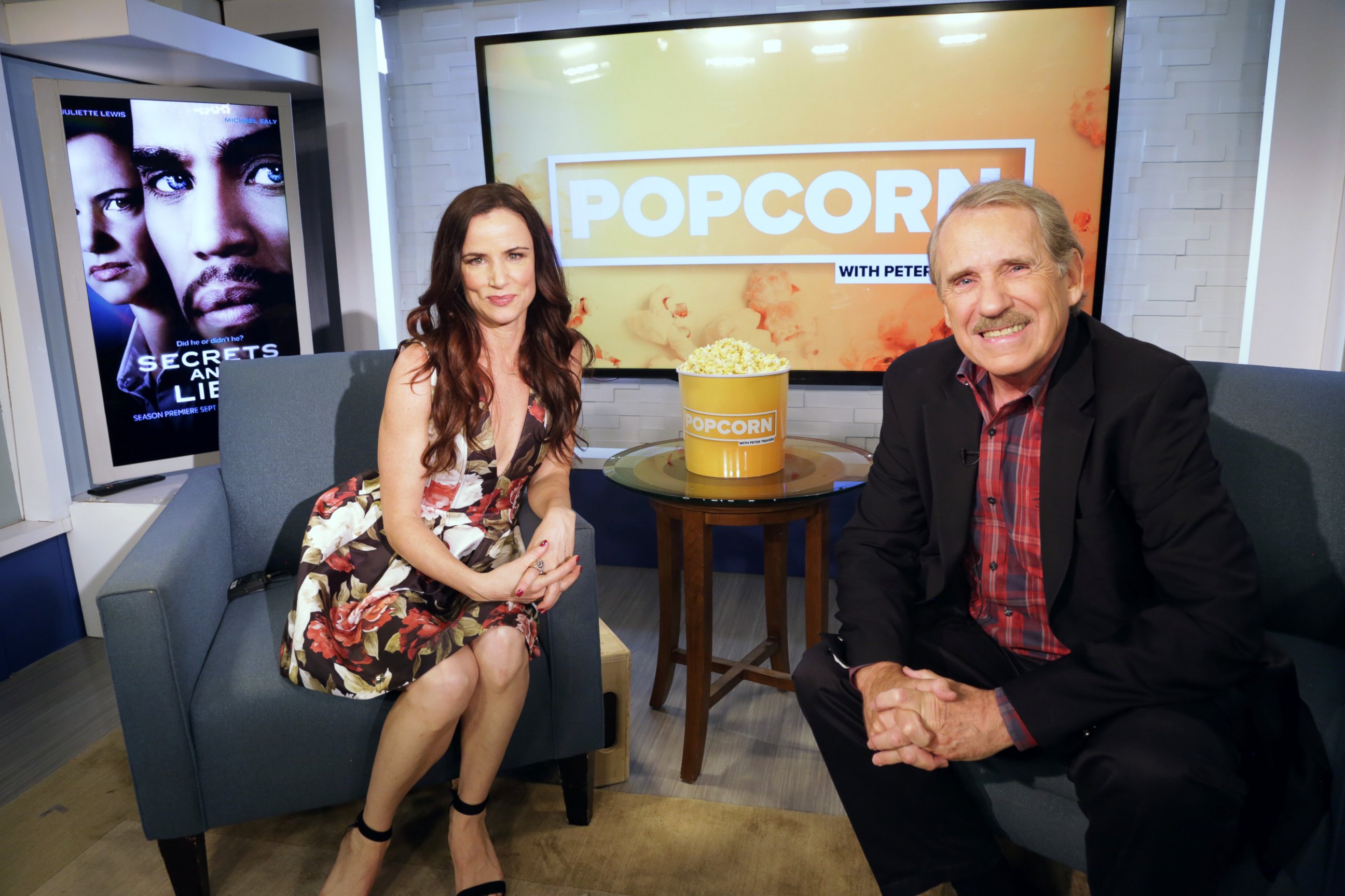 PHOTO: Juliette Lewis and Peter Travers at the ABC Headquarters in New York, Sept. 23, 2016. 