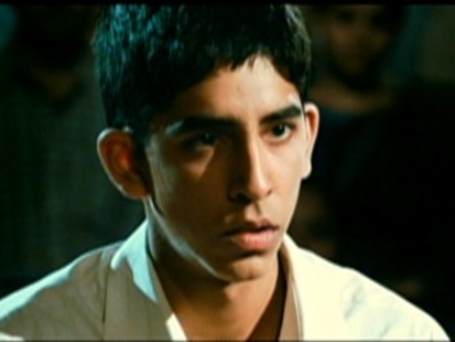 VIDEO: Trailer for Slumdog Millionaire.
