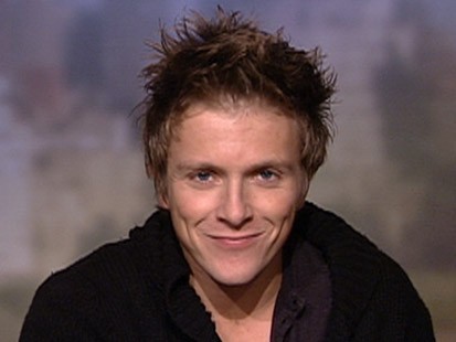 VIDEO: The actor talks about the success of the film and the "Twilight" series.