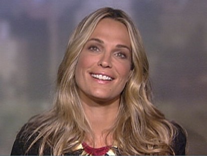 VIDEO: Molly Sims on the Gen Art New Garde Fashion Show