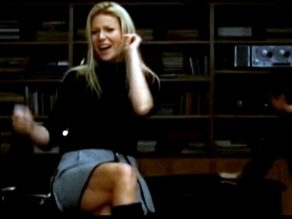 Video: Gwyneth Paltrow guest stars on Glee.