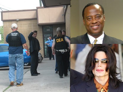 Video: Dr. Murrays Texas office raided.