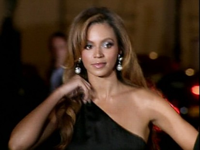 Video: A recap of the weeks biggest entertainment stories.