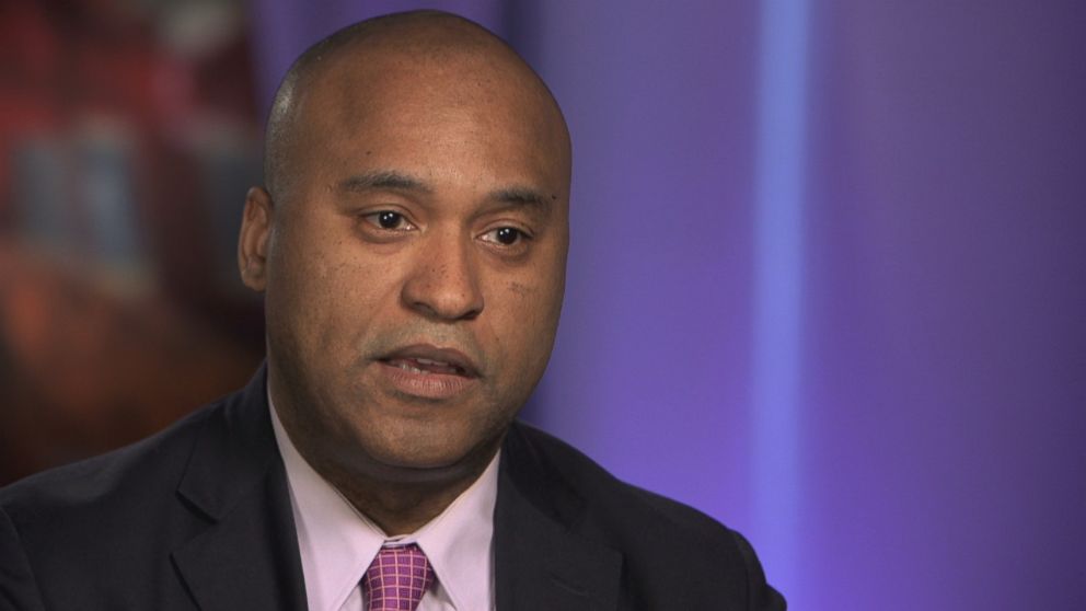 Prince's former lawyer Londell McMillan sat down for an interview with ABC News' "20/20." 