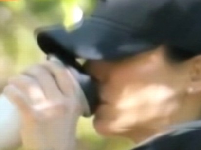 Video: Sandra Bullock seen without her wedding ring.