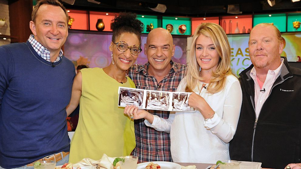 Co-host Daphne Oz announces she is expecting her first child on the season three premiere of "The Chew," airing Sept, 9, 2013.