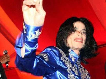 VIDEO: Michael Jackson announces concert dates in London.