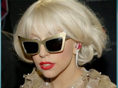VIDEO: Lady Gagas former tour manager says she stays thin with extreme dieting.