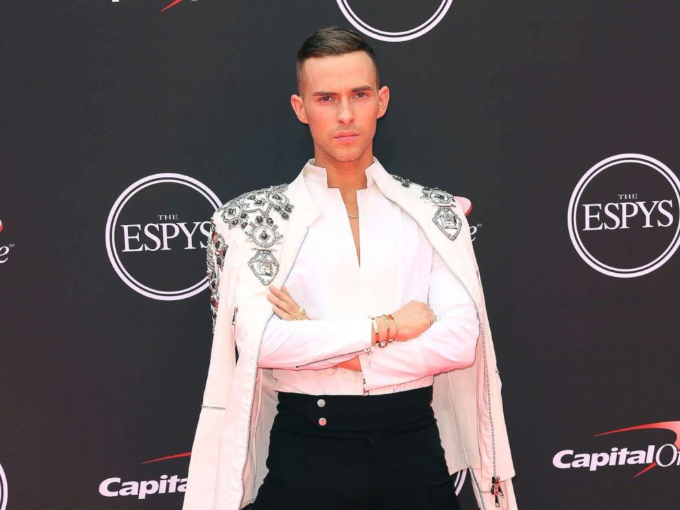 Danica Patrick falls flat in her opening monologue at the ESPYs