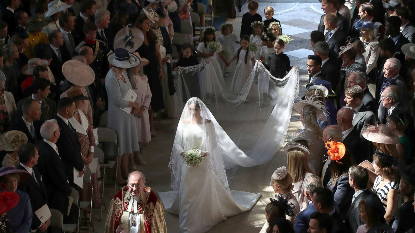 PHOTO: Meghan Markle walks down the aisle as she arrives for the wedding ceremony to Prince Harry at St. George's Chapel in Windsor Castle in Windsor, near London, May 19, 2018.