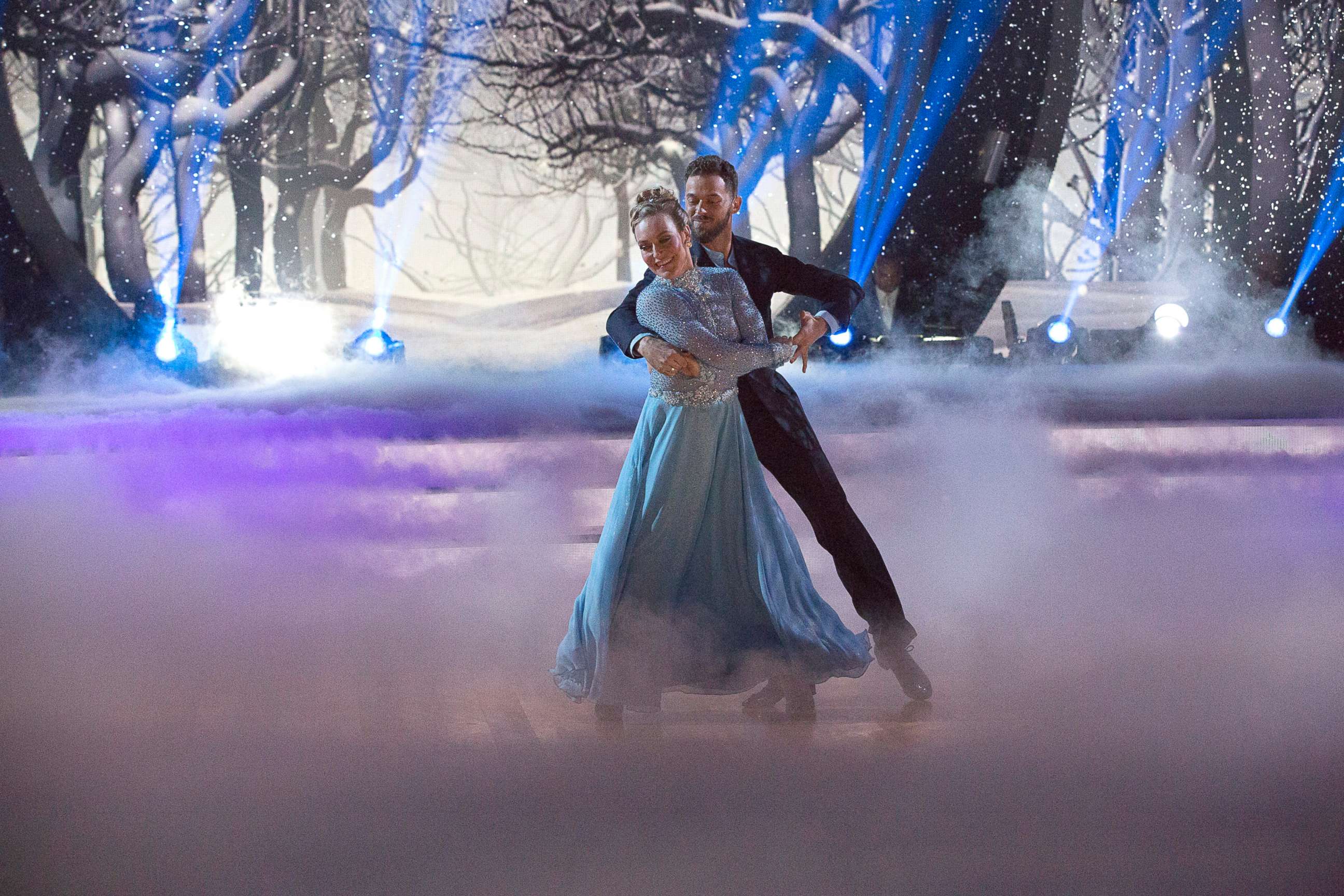 PHOTO: Jamie Anderson and Amie Chigvintsev perform on the season premiere of "Dancing with the Stars: Athletes," April 30, 2018.