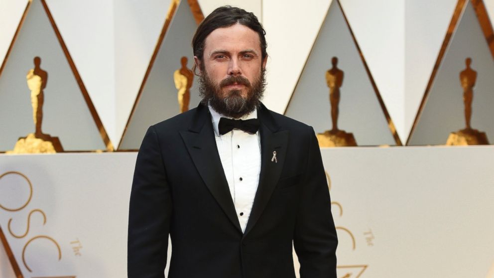 PHOTO: Casey Affleck arrives at the Oscars, Feb. 26, 2017, in Hollywood, Calif. 