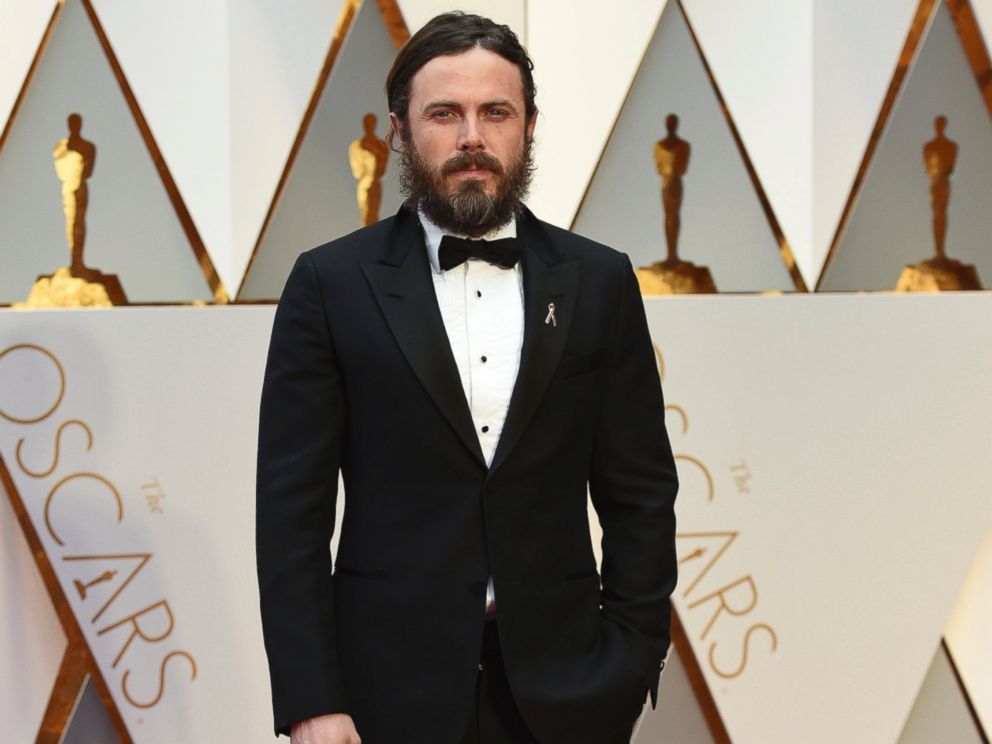 PHOTO: Casey Affleck arrives at the Oscars, Feb. 26, 2017, in Hollywood, Calif.