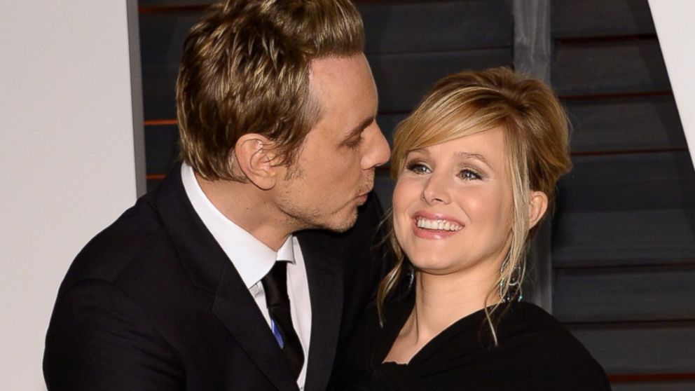 Dax Shepard and Kristen Bell arrive at the 2015 Vanity Fair Oscar Party on Feb. 22, 2015 in Beverly Hills, Calif.