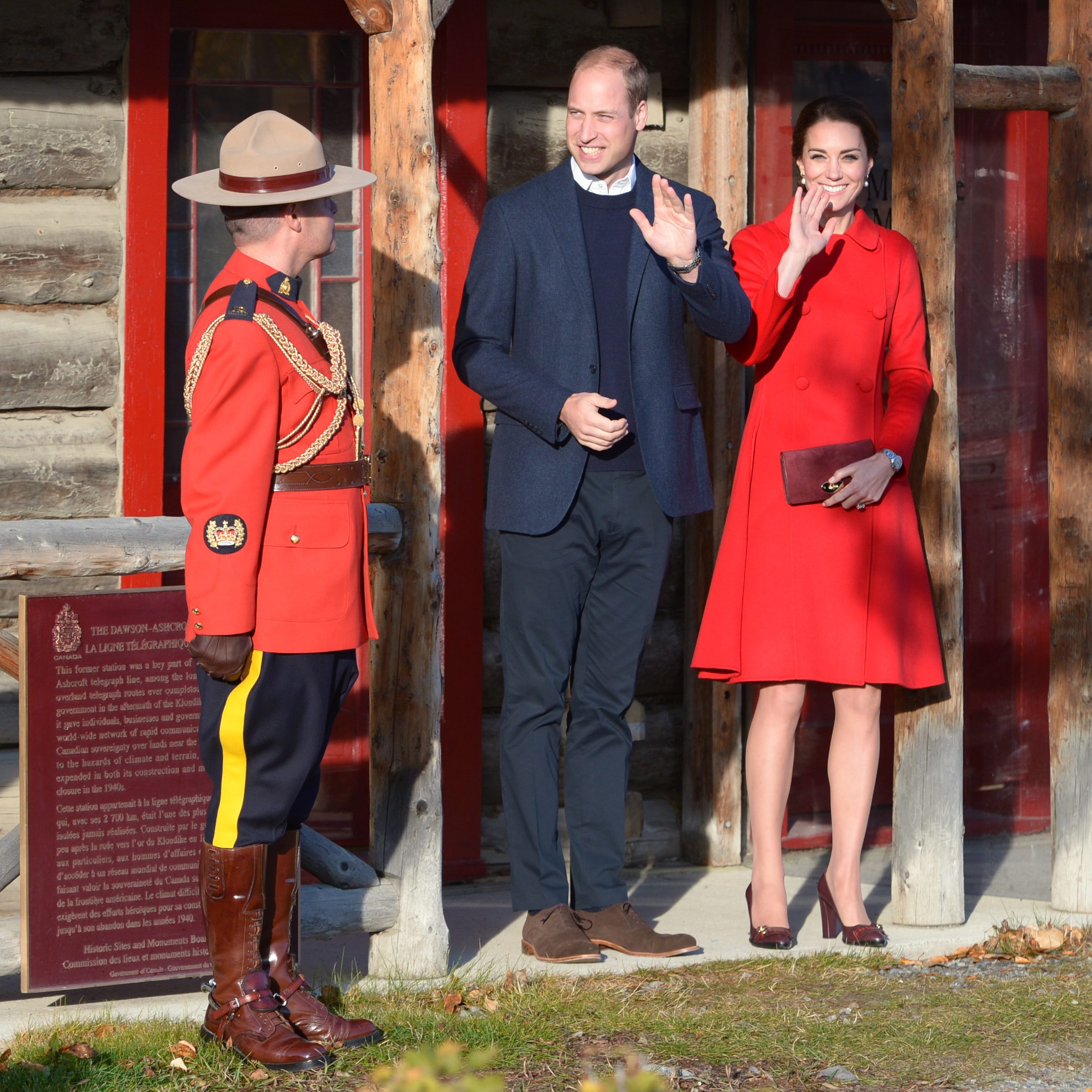 PHOTO: Prince William and his wife Kate, the Duke and Duchess of Cambridge, leave after touring the MacBride Museum of Yukon History in Whitehorse, Yukon, Sept. 28, 2016. 