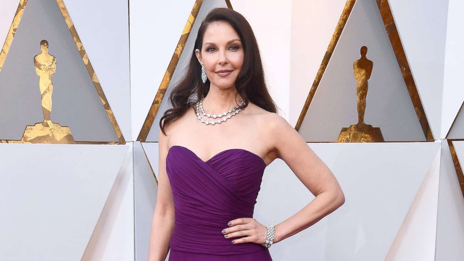 PHOTO: Ashley Judd attends the 90th Annual Academy Awards at Hollywood & Highland Center, March 4, 2018 in Hollywood.