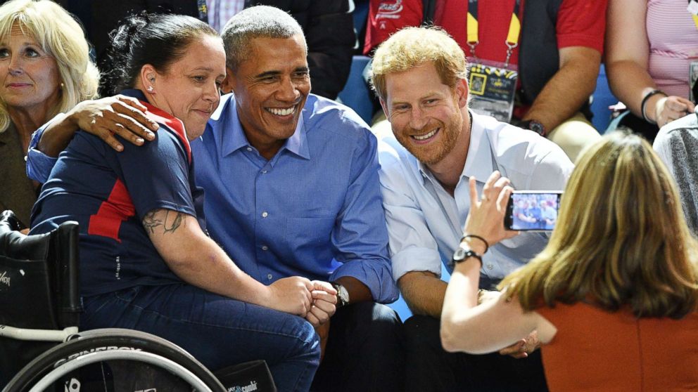 PHOTO: Prince Harry and former President Barack Obama pose for a picture while watching wheelchair basketball at the Invictus Games at the Pan Am sports Center in Toronto, Sept. 29, 2017.
