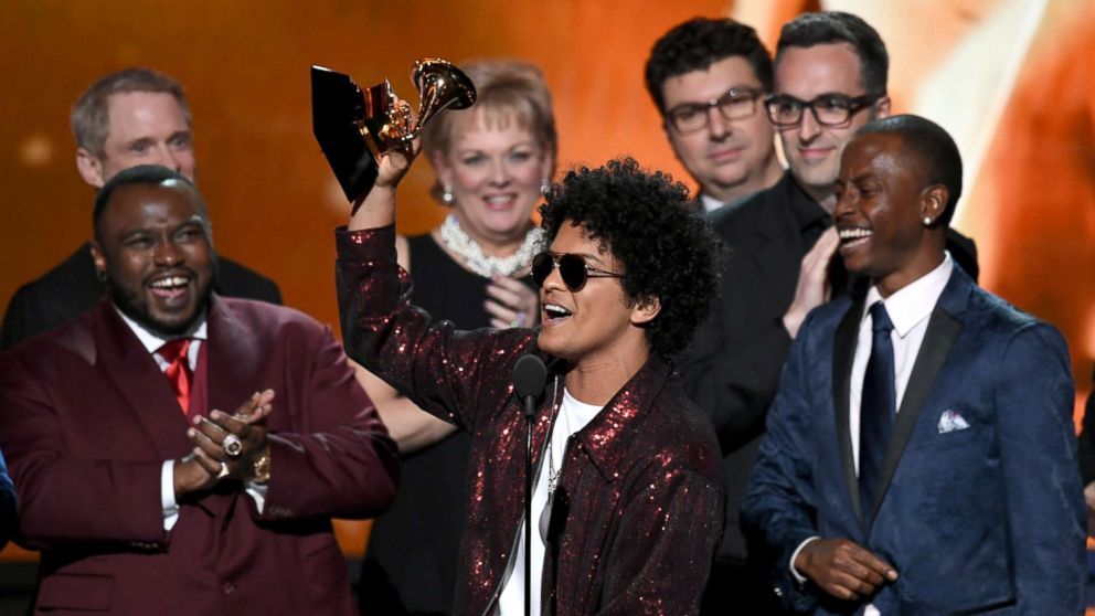 VIDEO: Kendrick Lamar, Bruno Mars win big at 2018 Grammys