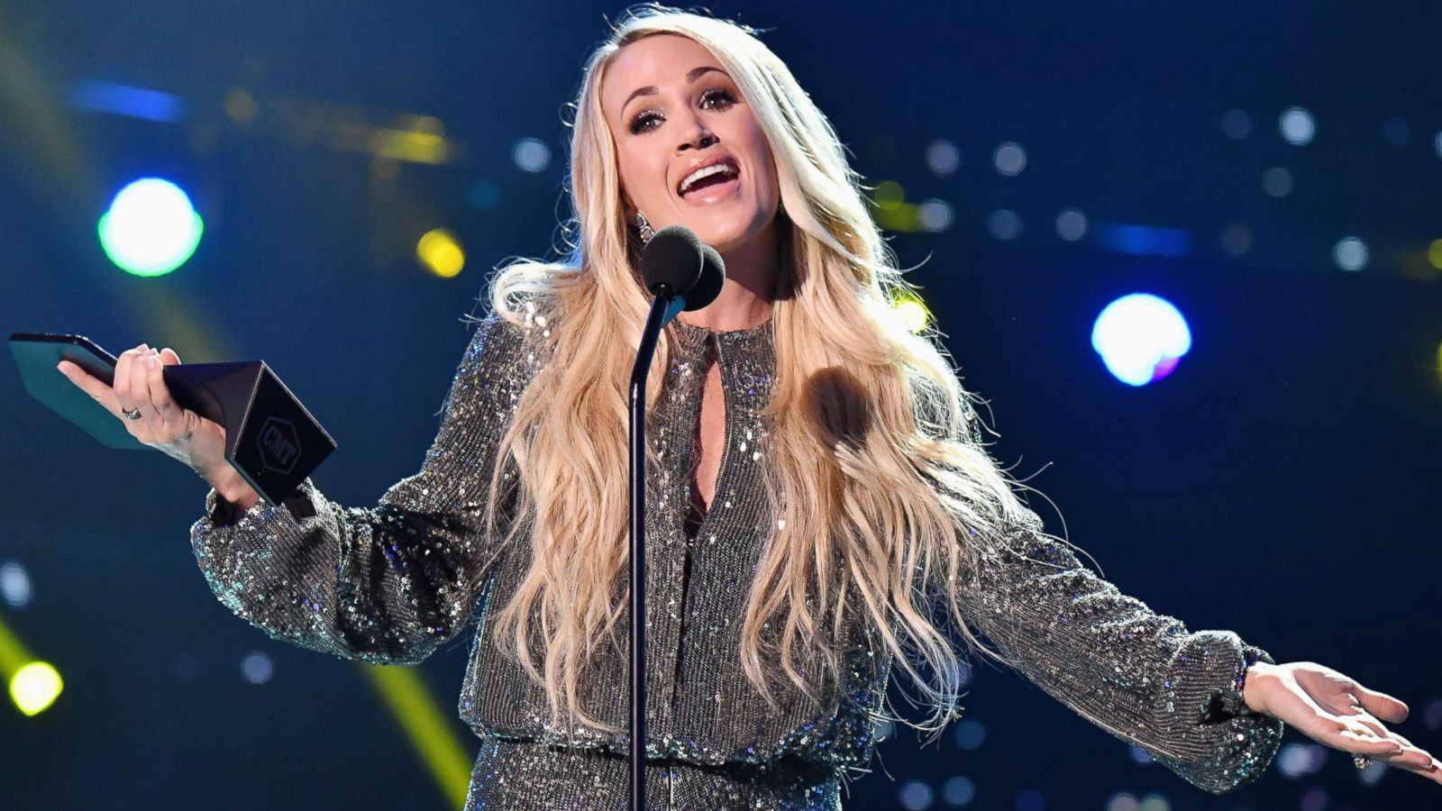 PHOTO: Carrie Underwood performs onstage at the 2018 CMT Music Awards at Bridgestone Arena, June 6, 2018, in Nashville.