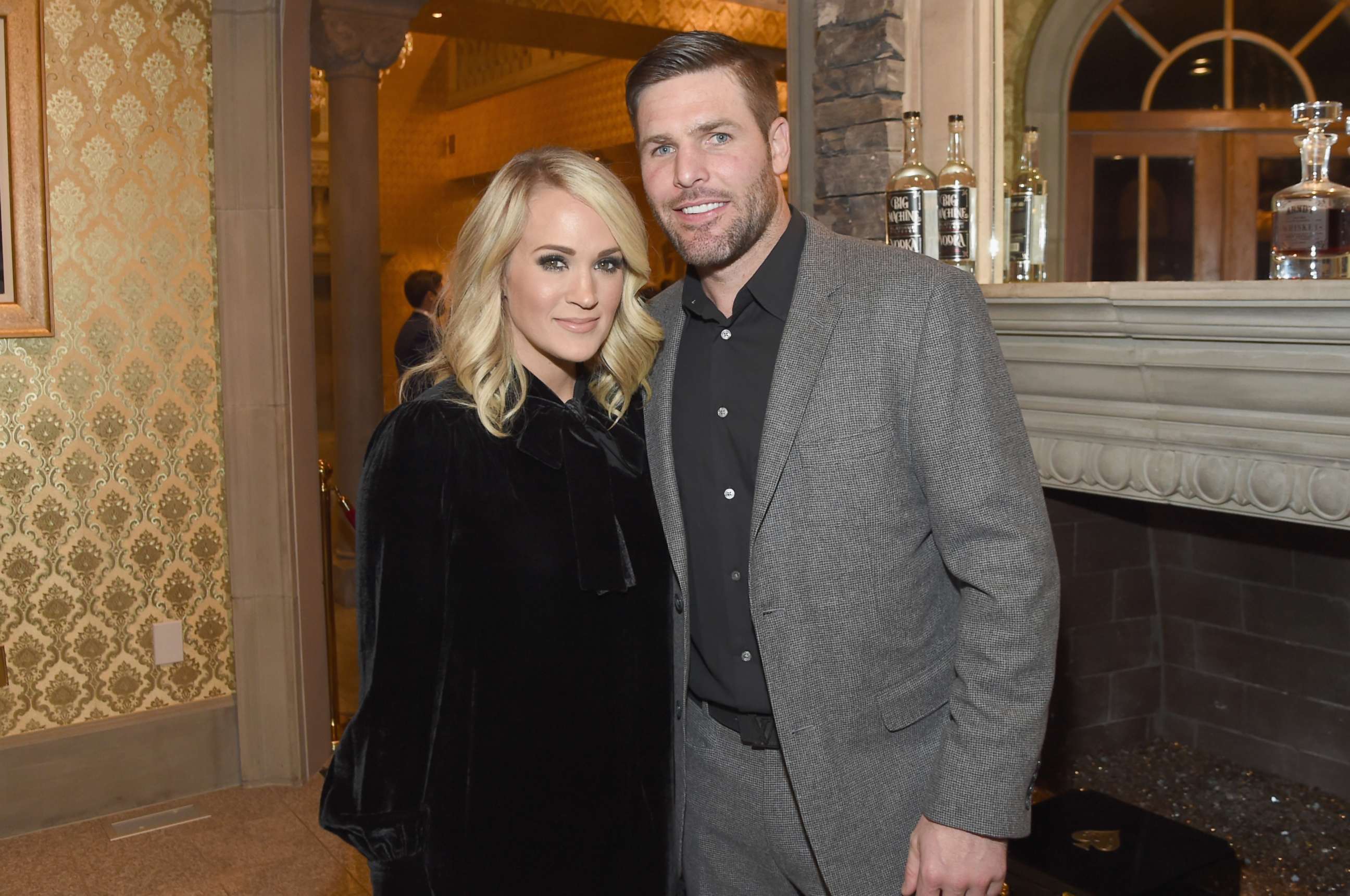 PHOTO: Carrie Underwood (L) and Mike Fisher (R) attend Nashville Shines for Haiti benefiting Sean Penn's J/P Haitian relief organization at the Arndt Estate, Oct. 24, 2017 in Brentwood, Tenn. 