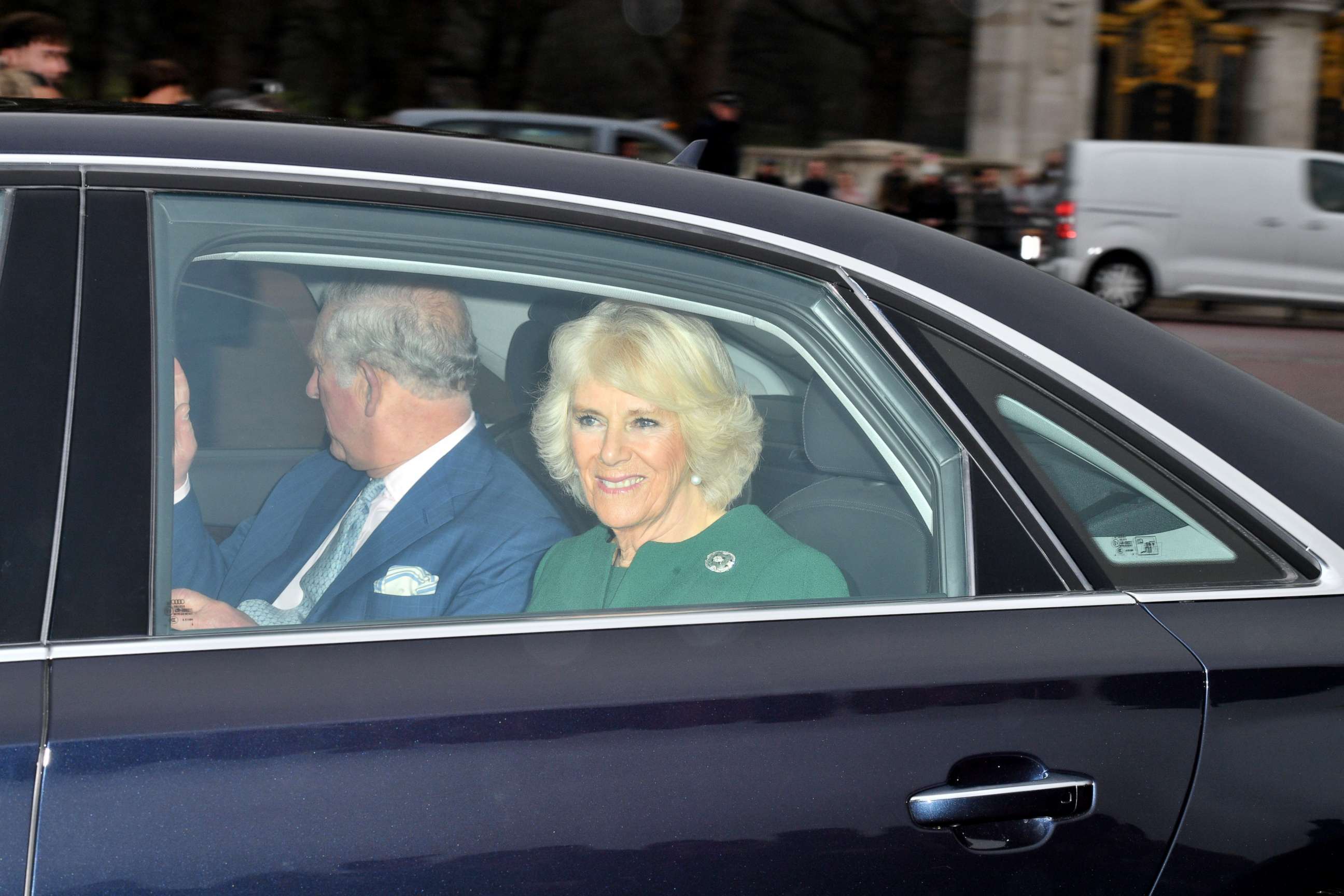 PHOTO: Prince Charles and Camilla Duchess of Cornwall arrive at the Royal Christmas lunch at Buckingham Palace in London, Dec. 20, 2017.