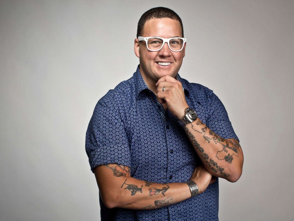 PHOTO: Celebrity chef Graham Elliot photographed at The Toronto Star in this July 12, 2016 file photo. 