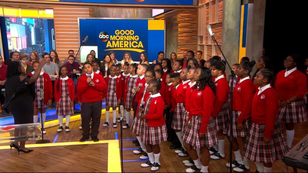 PHOTO: Baltimore's Cardinal Shehan School choir performs live on "Good Morning Amierca."
